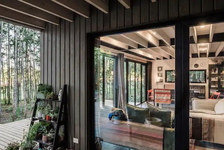 95f7d17e-c287-4feb-bdaf-8bfbca250b22