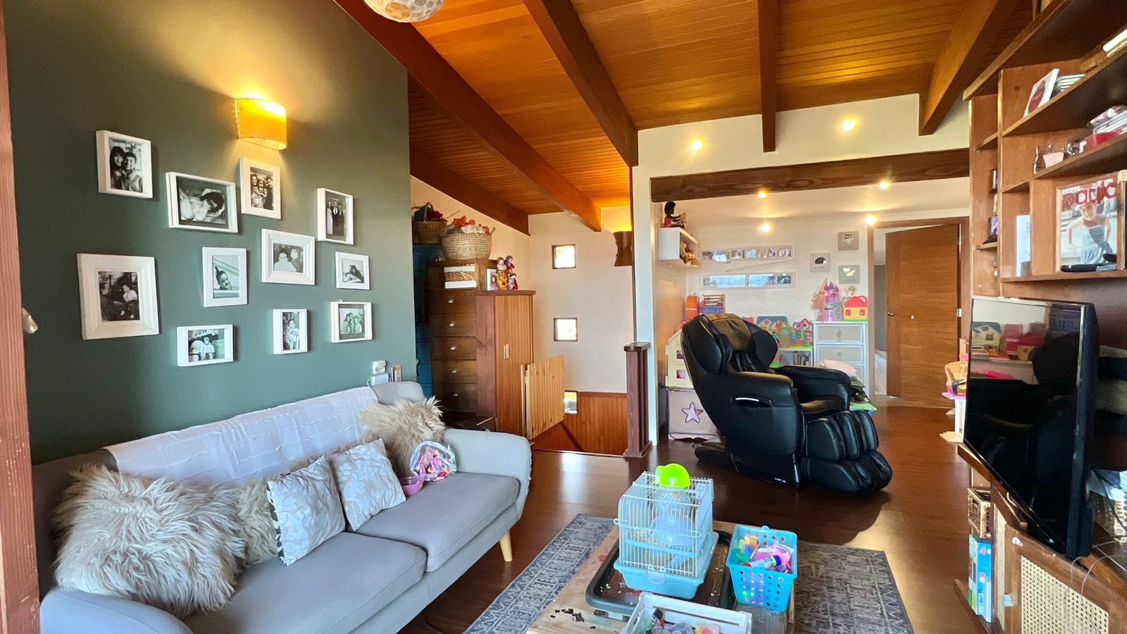 372957e9-5b9d-427c-af1f-fcde553f2453