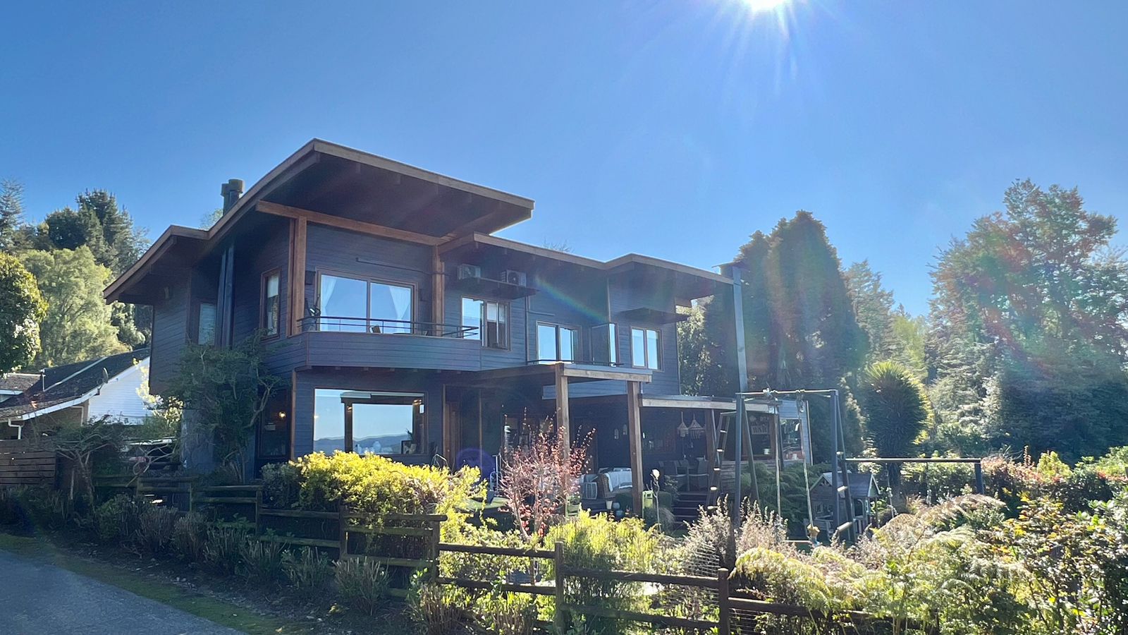 507b2cd2-1844-46d3-a42b-62a75c3851f7