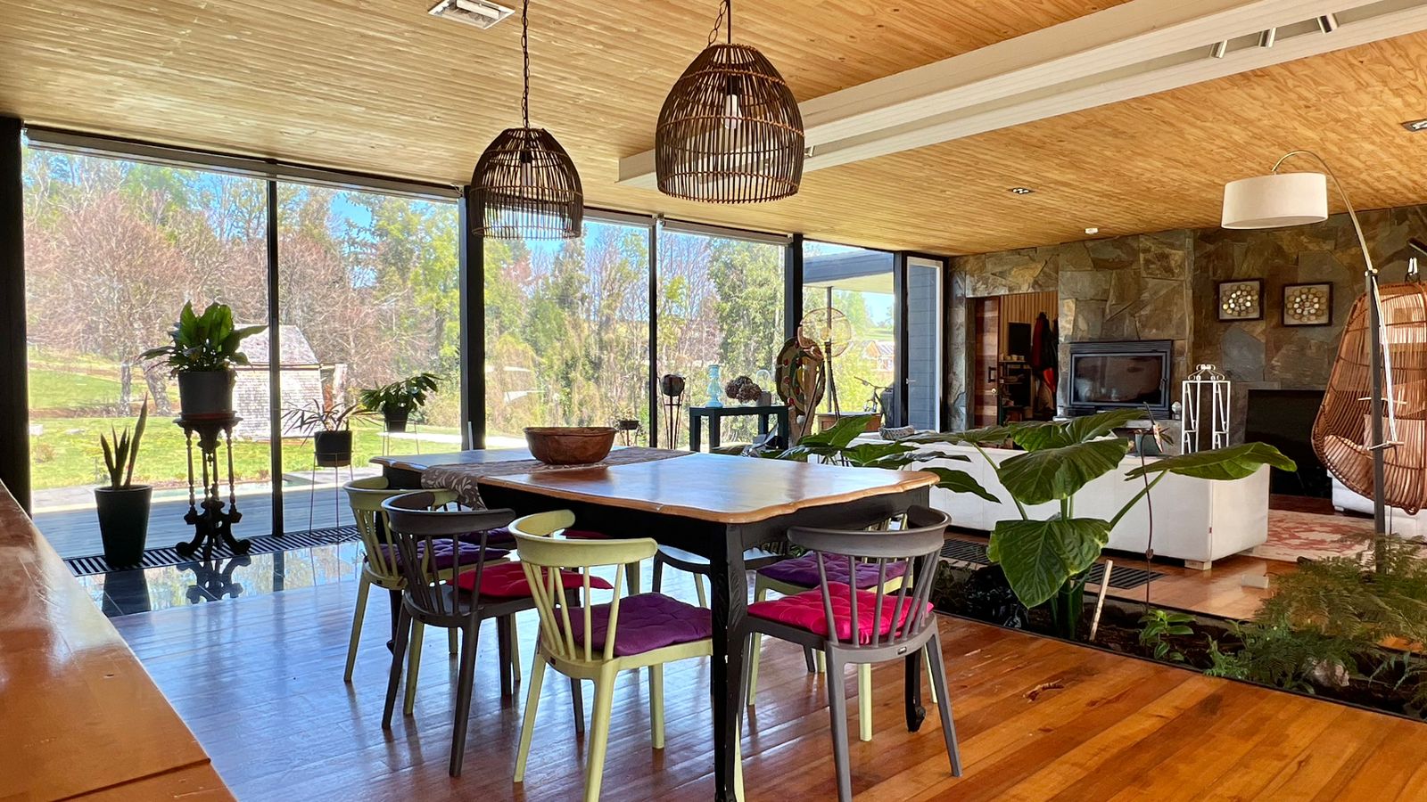 58e2b163-8ddb-4f92-92b5-f28c983ae3be