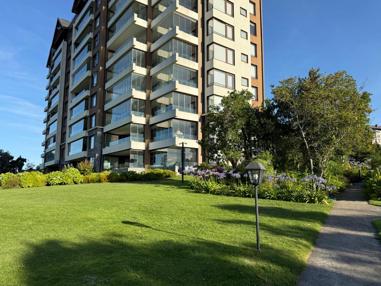 115a9ef7-25d6-4d8f-ae9b-4802f4749cf7