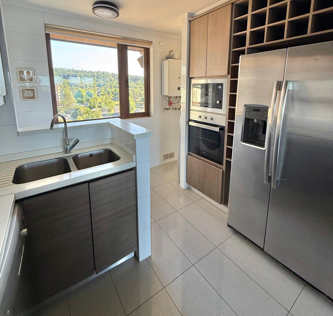 a1581e30-440b-4e05-977c-2bcb257c09b8