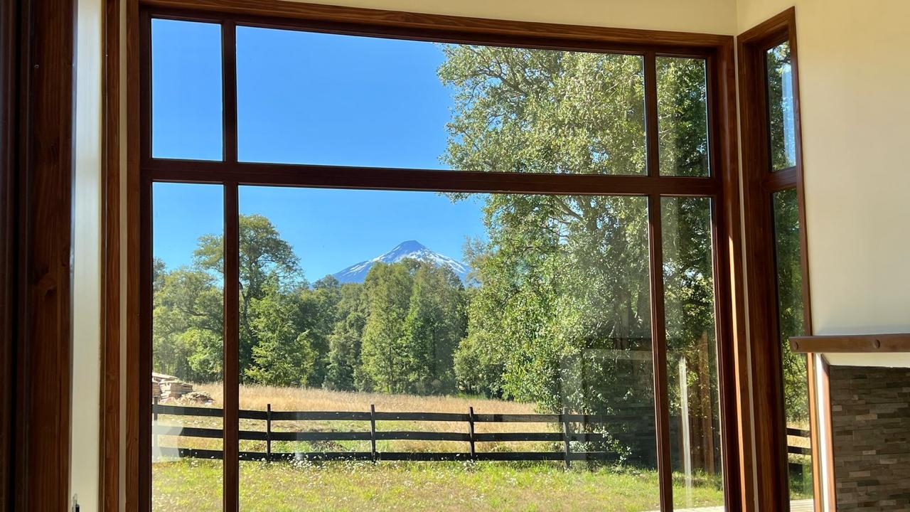 WhatsApp Image 2025-03-17 at 22.59.44 (2)