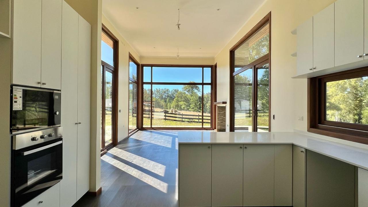 WhatsApp Image 2025-03-17 at 22.59.45 (1)