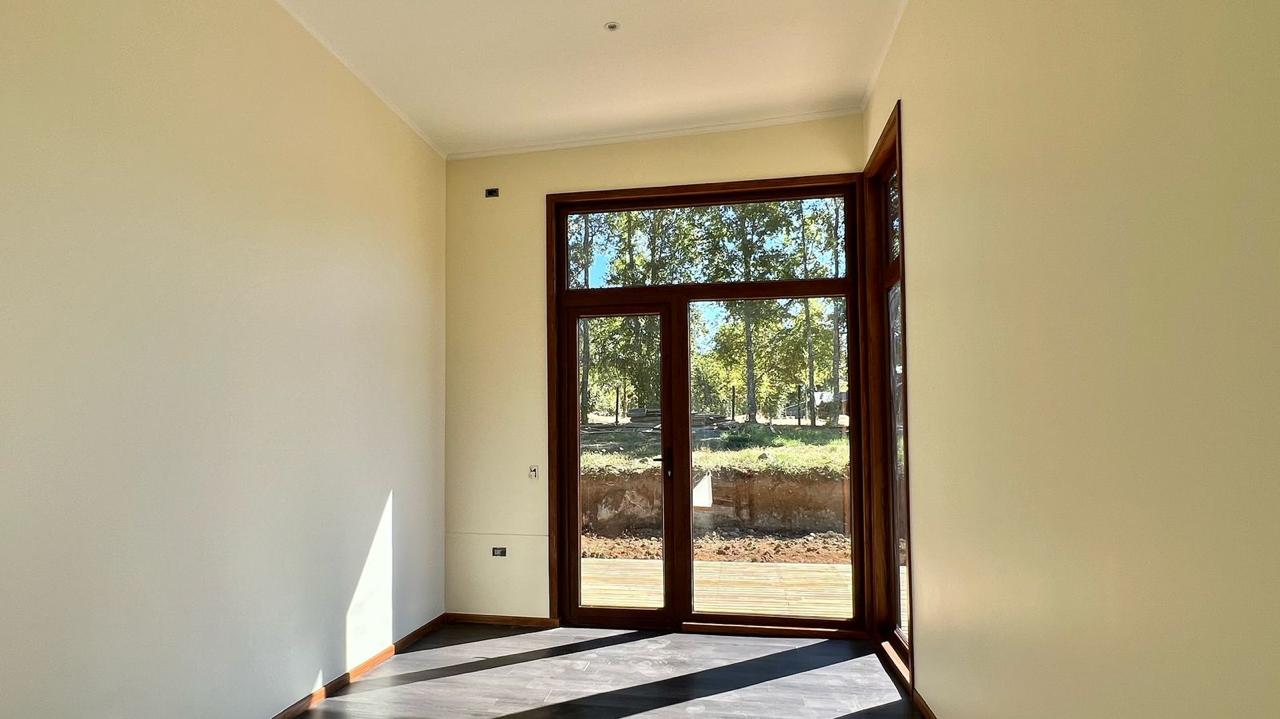 WhatsApp Image 2025-03-17 at 22.59.47 (1)