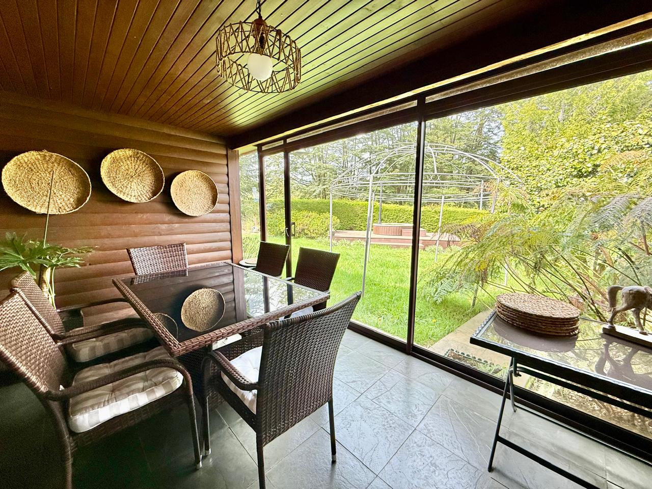 11fd4e93-7ff3-4cf0-8946-5274f540918f