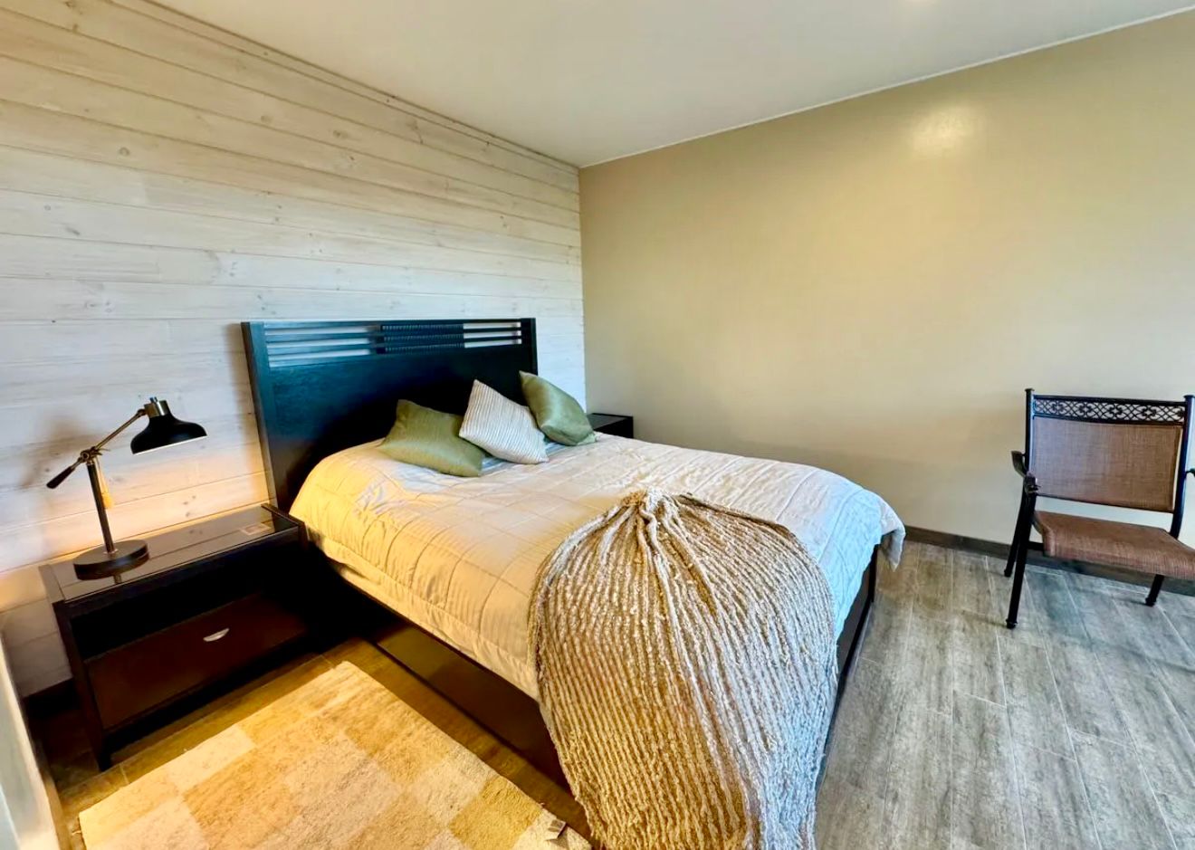 70339b26-f36a-44bd-b439-53a8de2b42b2