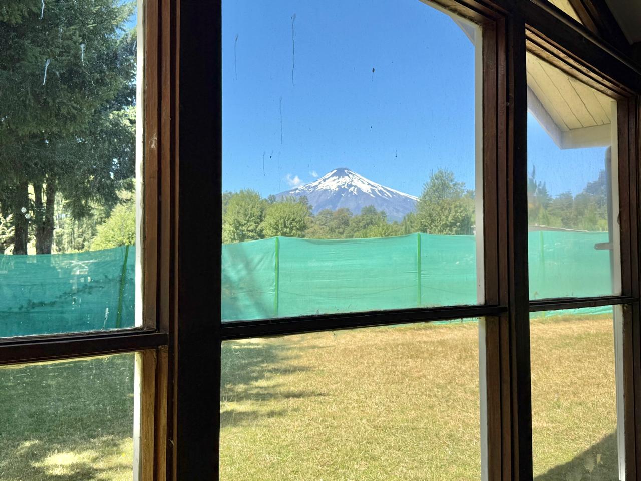 1e4728c3-e844-4ae6-9dca-d063cb35f2dc