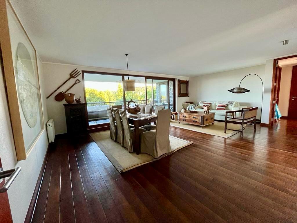 ab57e8d9-fd53-440c-bb79-d08f1433c616