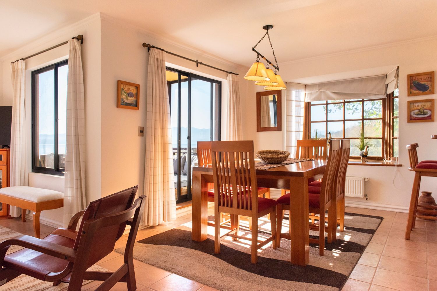 e3215593-550d-4c28-80fe-6776ce39472c