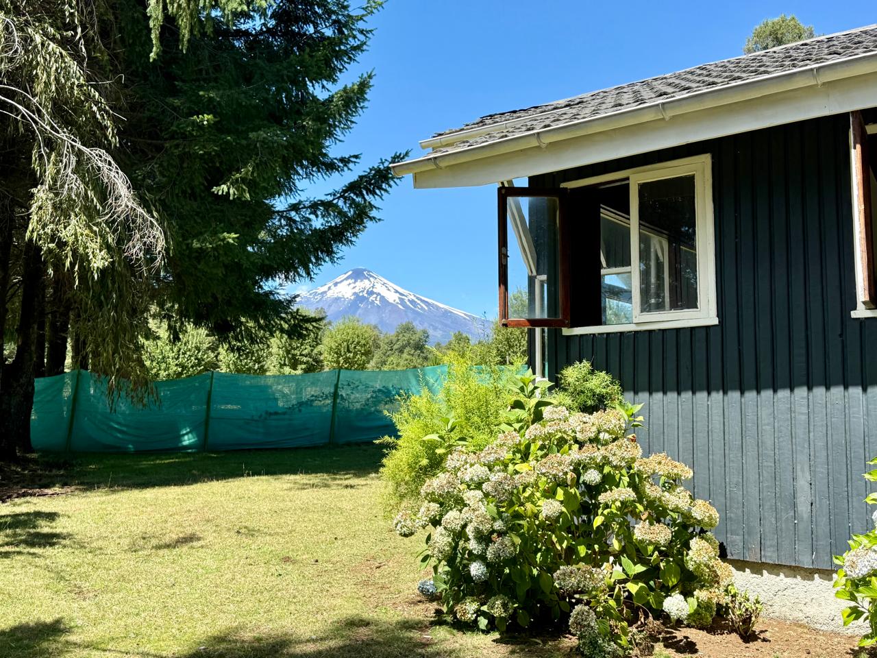 e367bb28-91c9-4f75-8bd6-8ce9d9ae8e8f