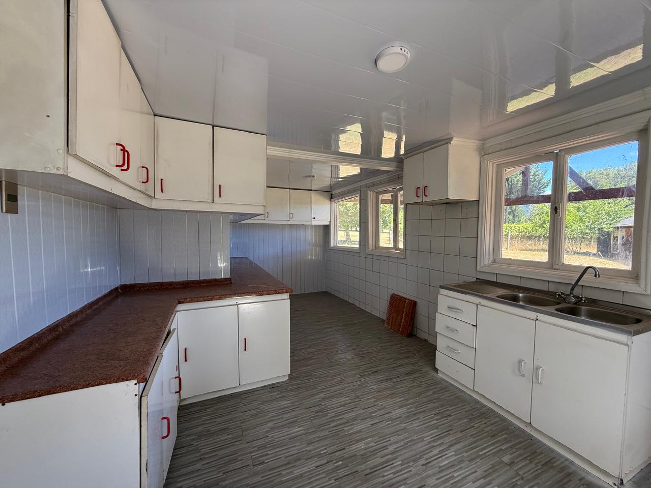 e52d2f0d-6f2c-4d9d-b5c9-6e37571f840a